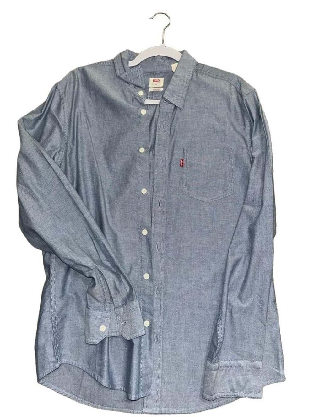 Levi's Long Sleeve Blue Chambray Button Up Shirt